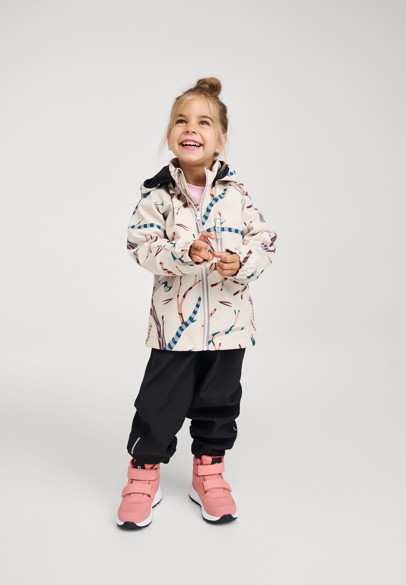 REIMA, Softshell-jacka Vantti, Model 1