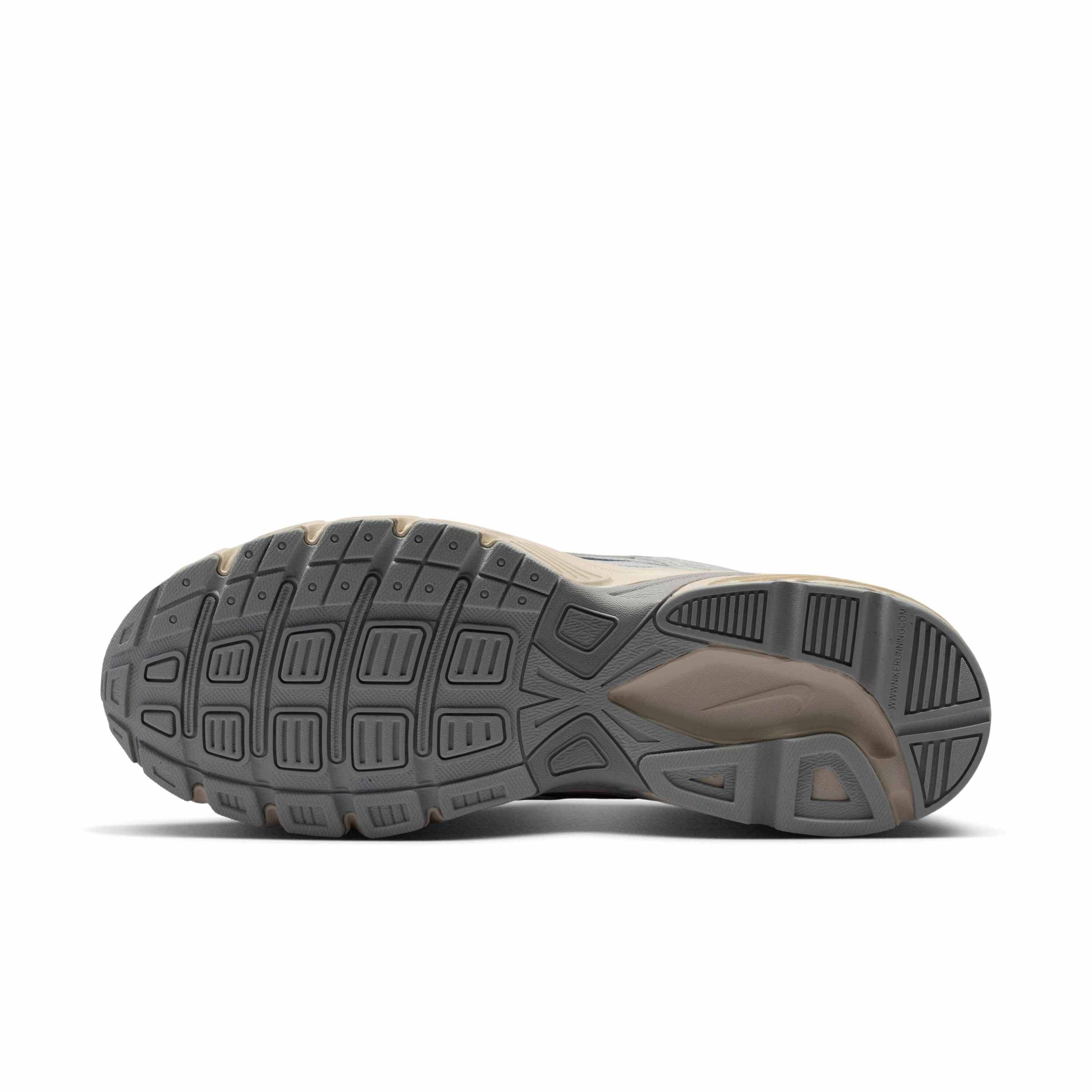 Nike, M Initiator, Detail 1