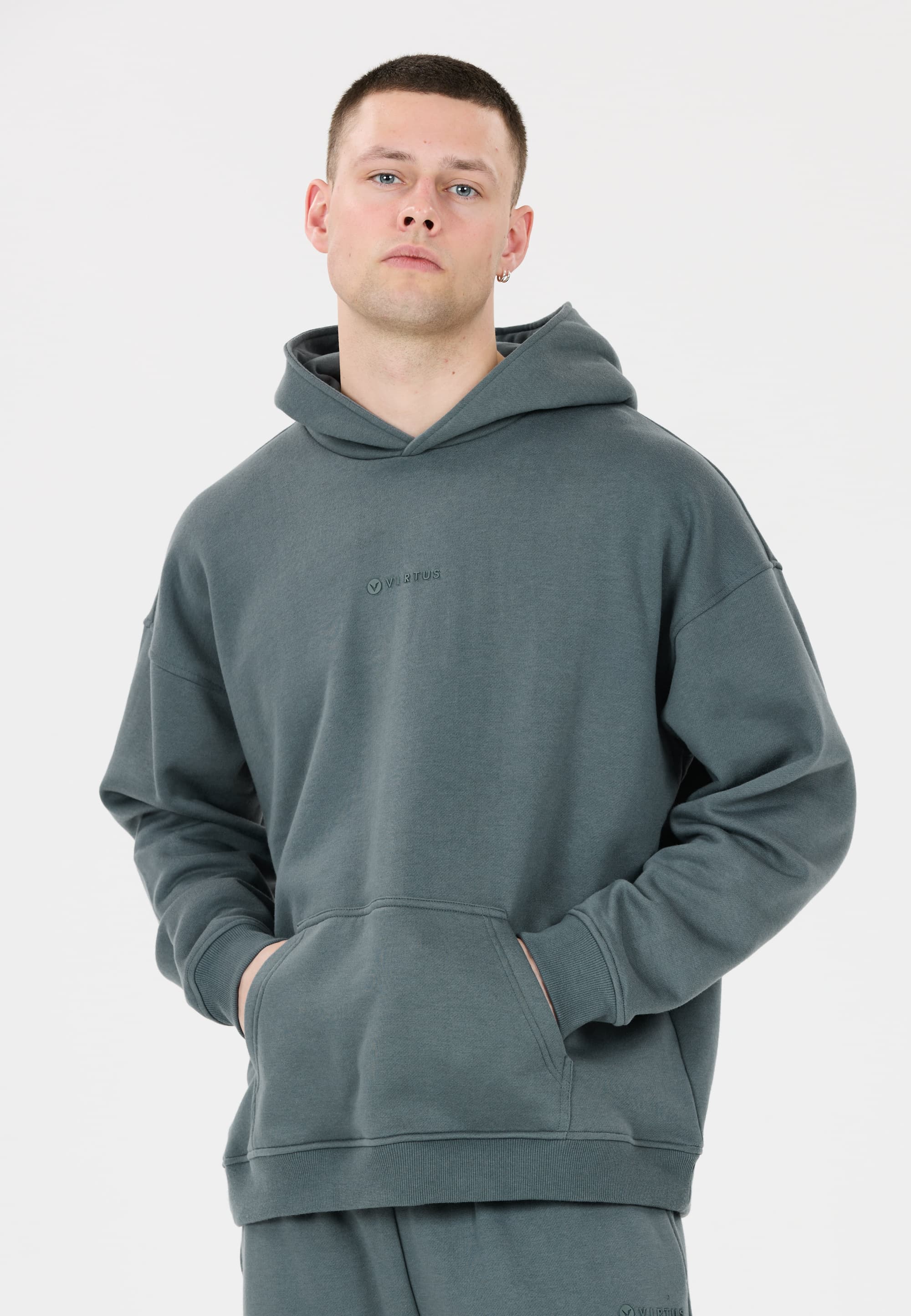 virtus, Kayce, Model 1