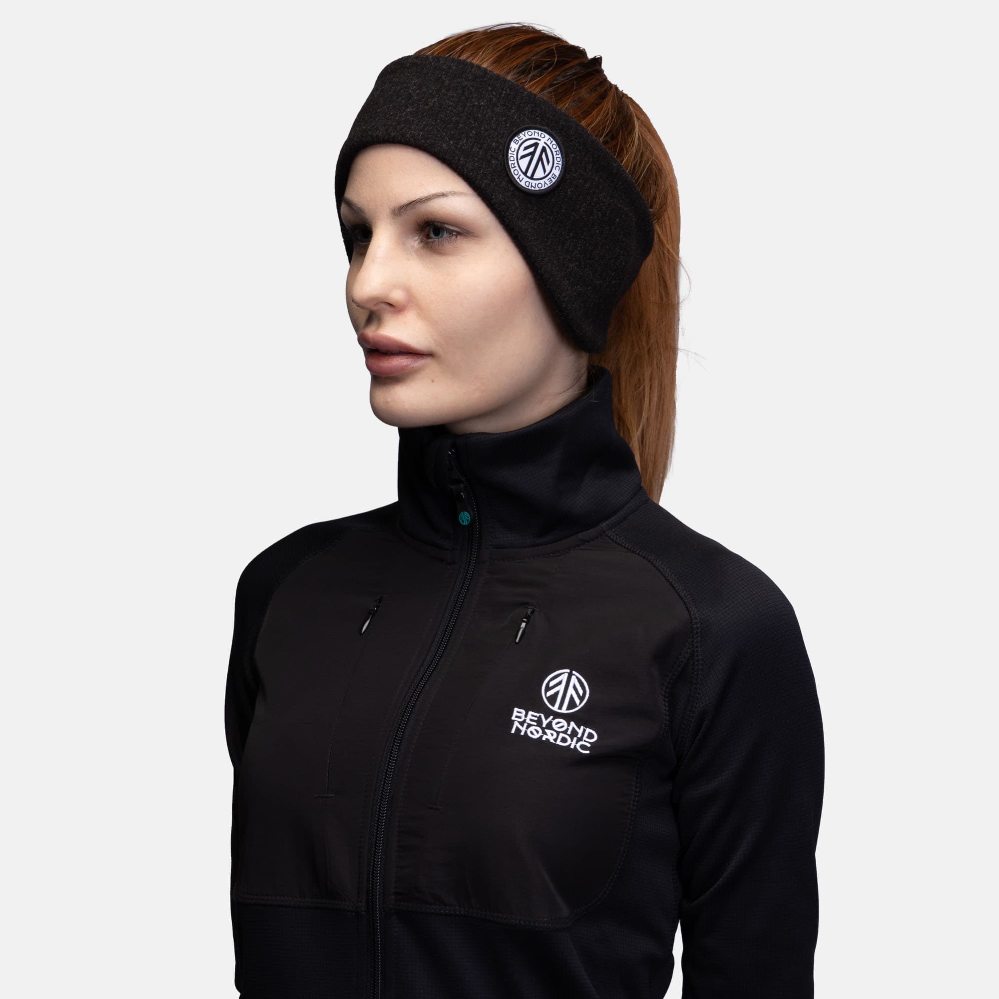 beyond nordic, Bn210 Knitted Headband, Model 1